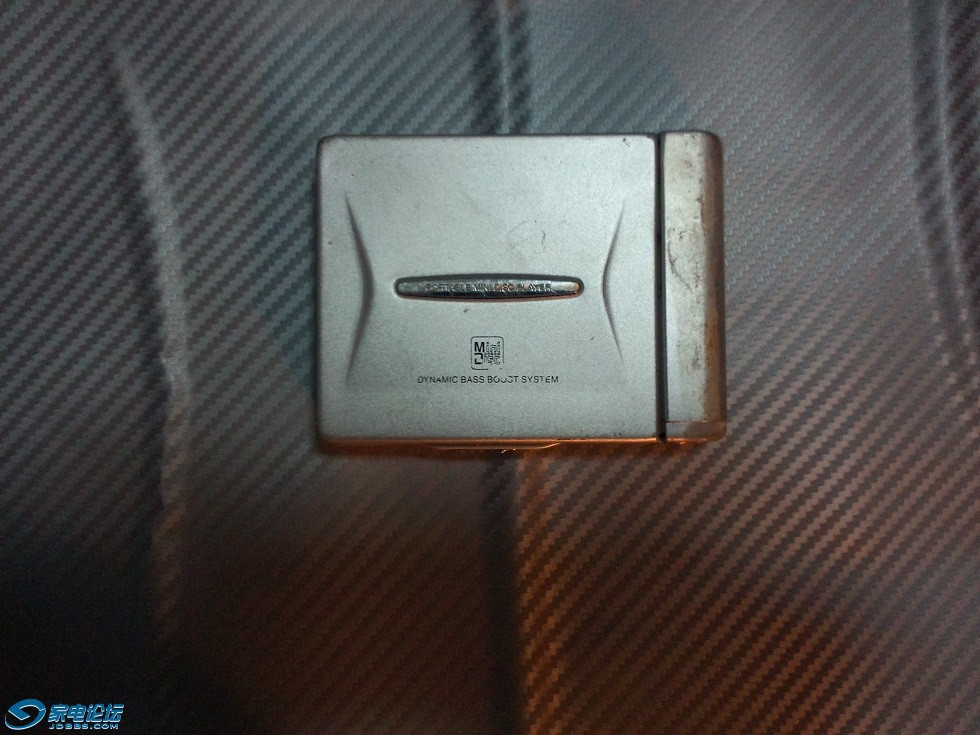 P40405-201040.jpg