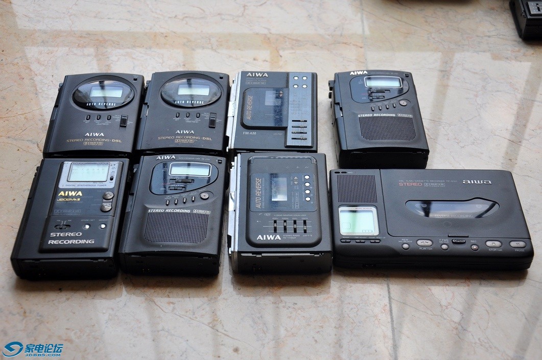 AIWA.jpg