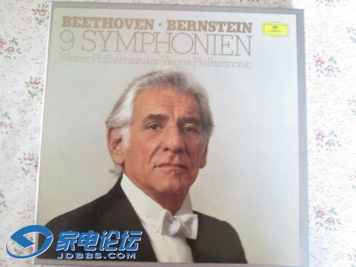 Beeth. 9 Symp. 8 LP BOX Bernstein DG 14ex 2vg ,nm-.JPG