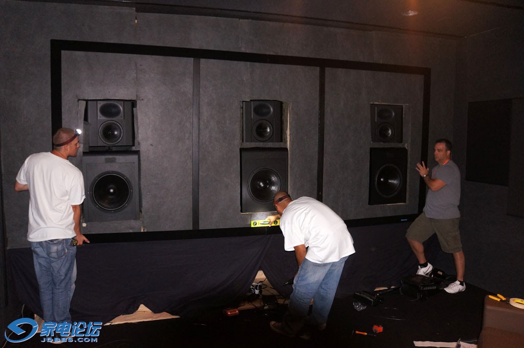 Baffle wall.jpg