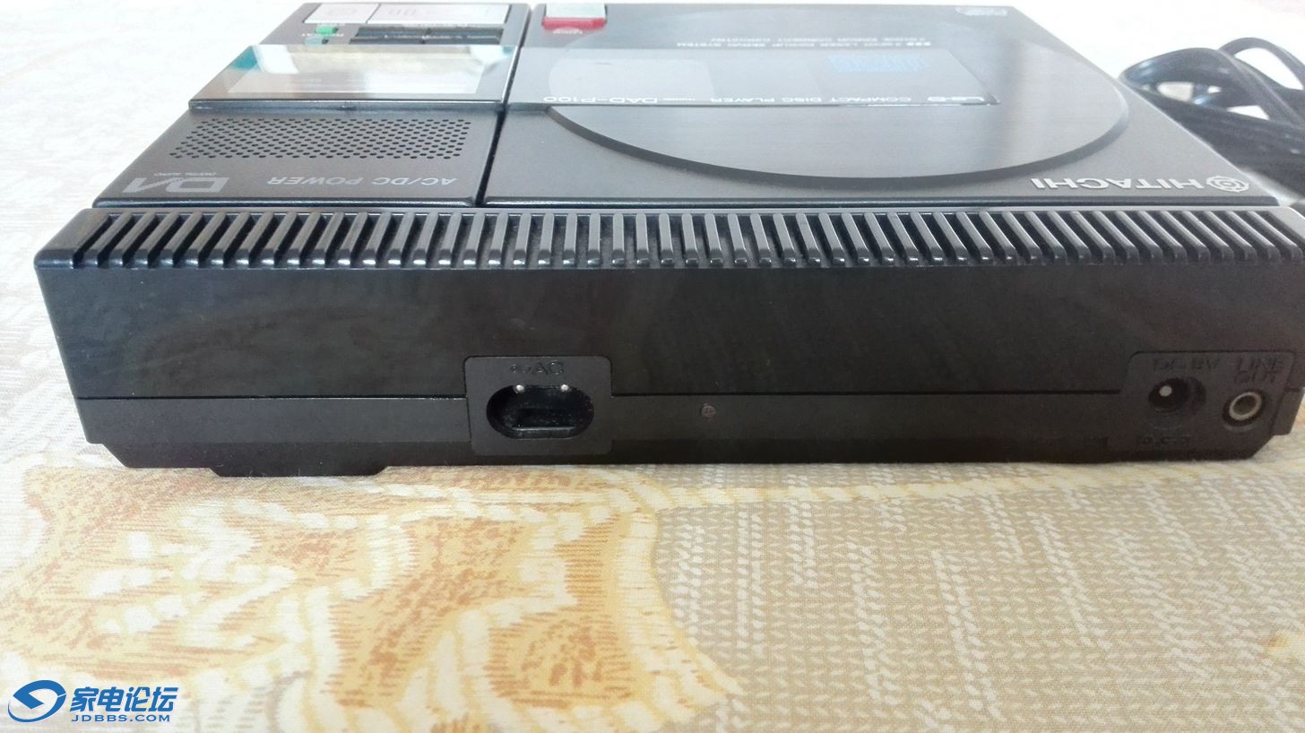 DAD-P100_4.jpg