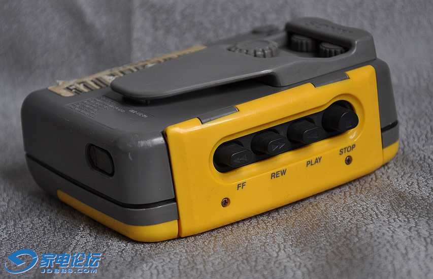 4��    SONY��������һ������60Ԫ