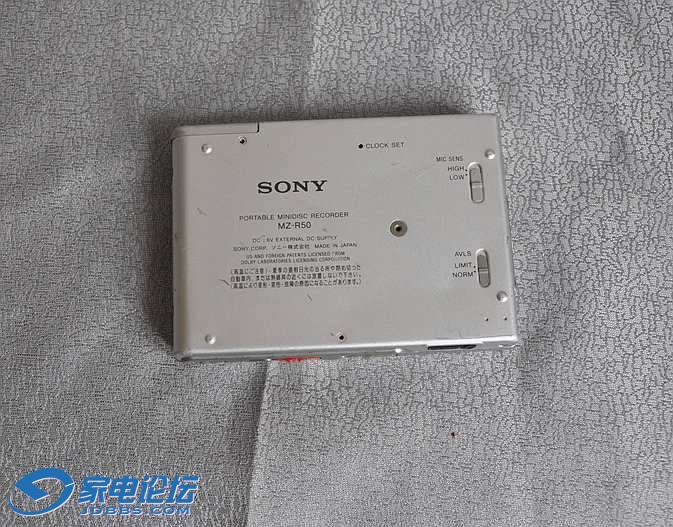 12��    SONY R50���޵���Ի���40Ԫ
