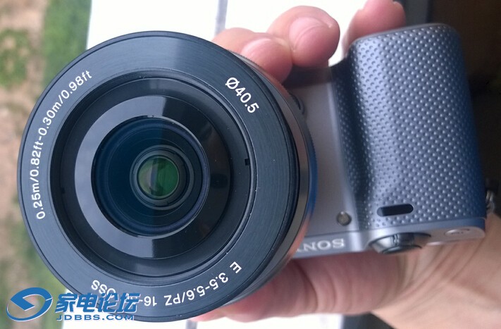 NEX-5R 2.jpg