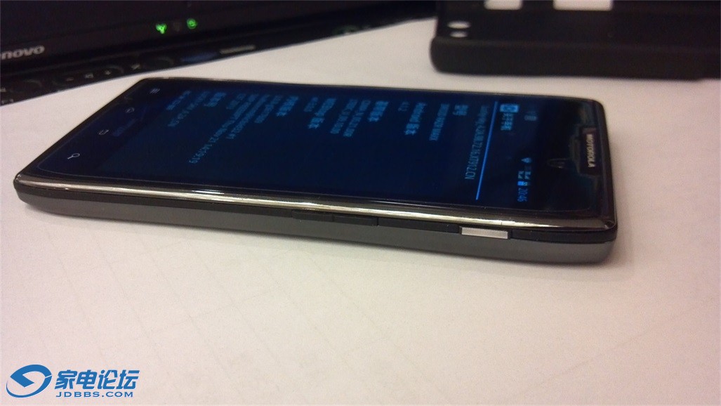 XT 912 MAXX_6.jpg