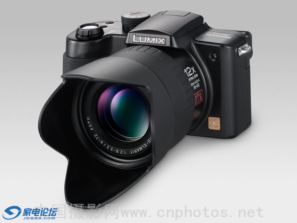 Panasonic_Lumix_DMC-FZ5-front-big.jpg