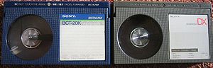 300px-Betacam_betamax_tapes.jpg