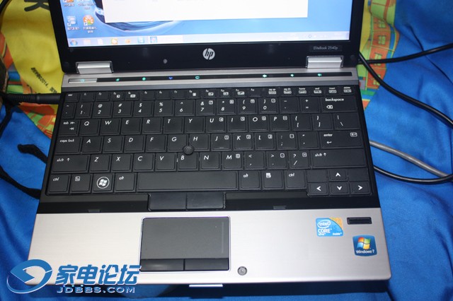 i7 11800h和i5 12400f对比 164405y9zlq3uhs4ichv4z.jpg