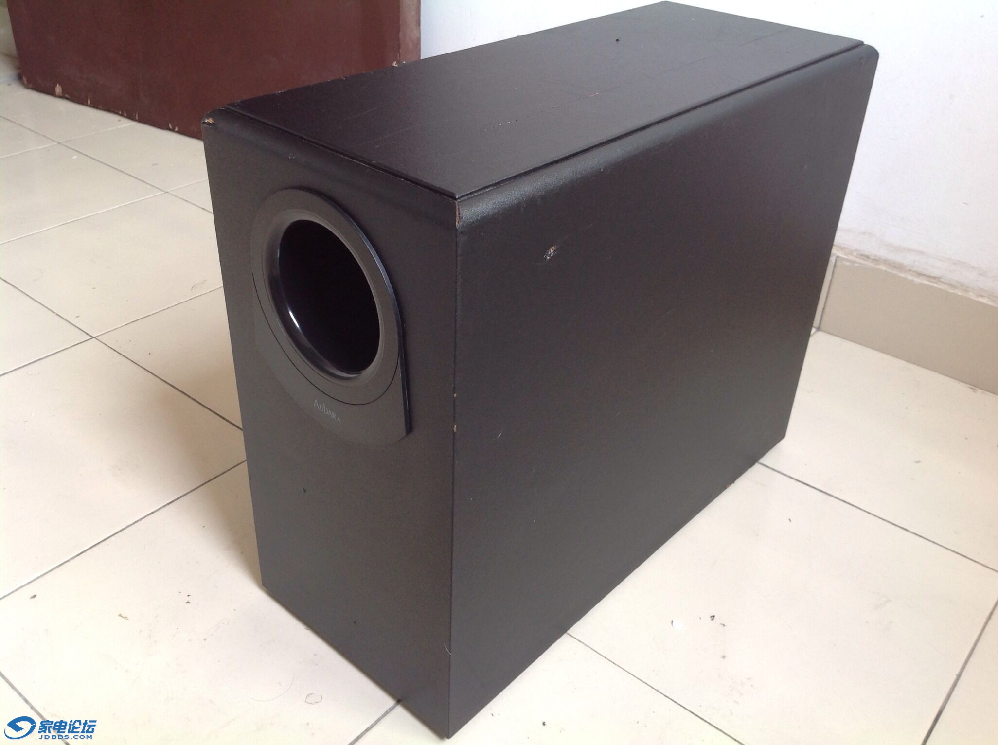 aubar加拿大产无源低音炮一台