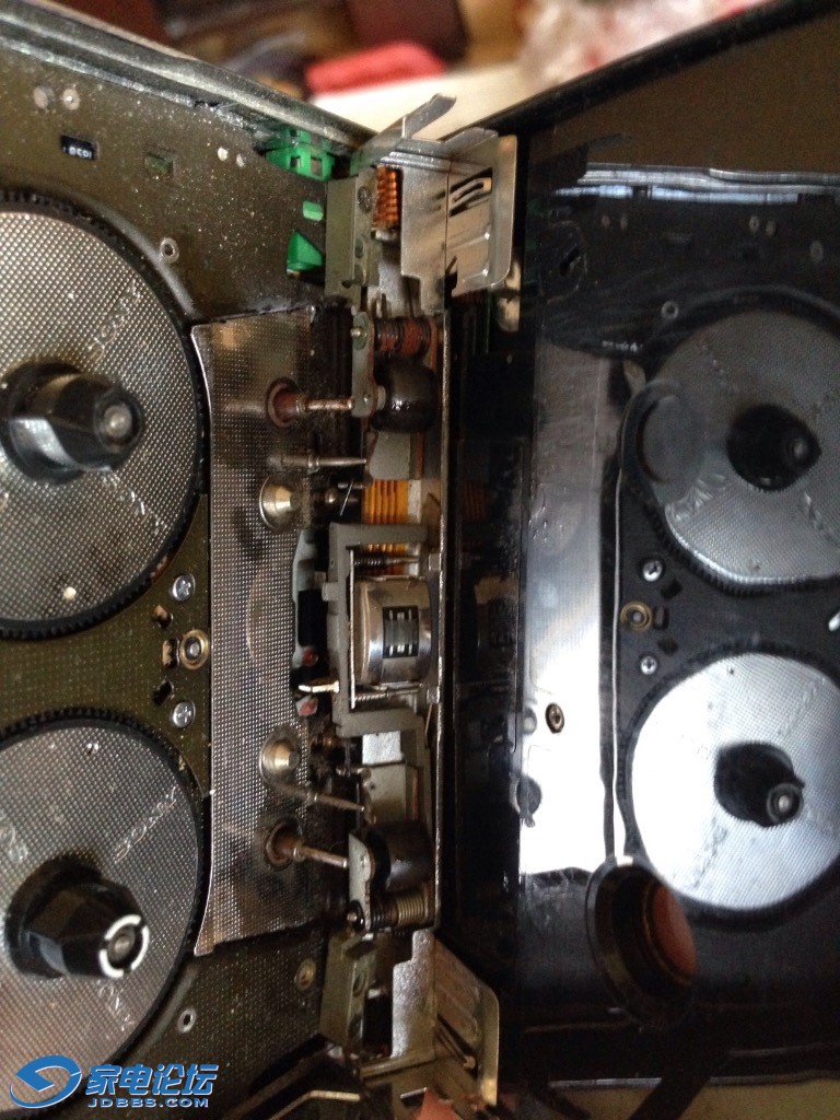 F102 ��������