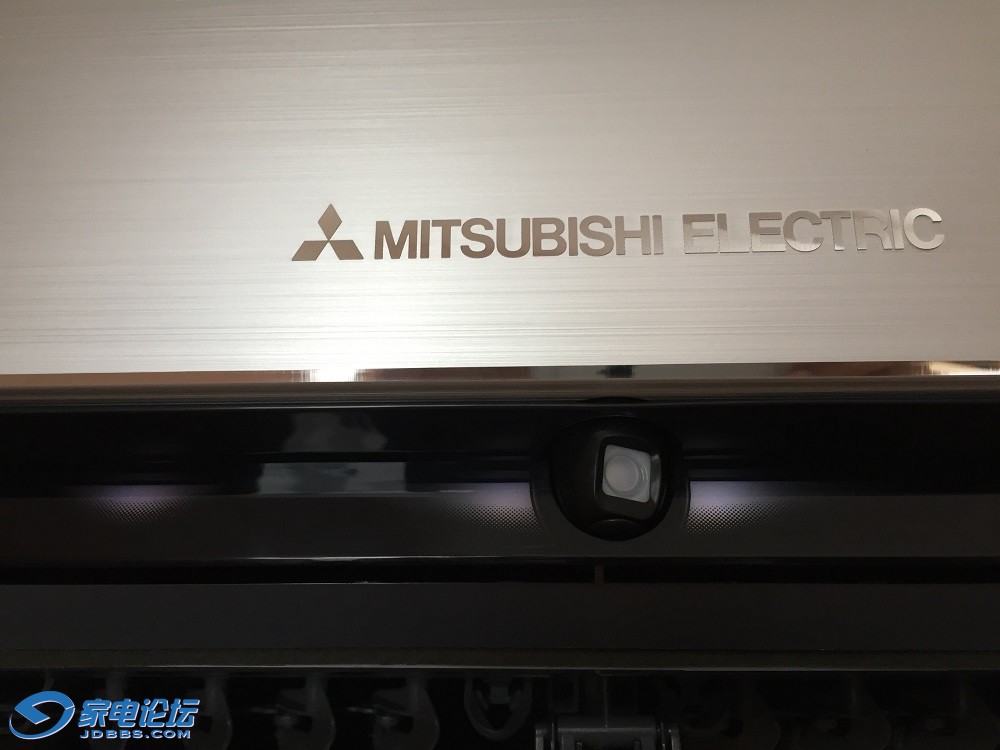 �������ĵ�����ķǳ�Ư��������iPhone5�ĵ��ߣ������ϸ�����������