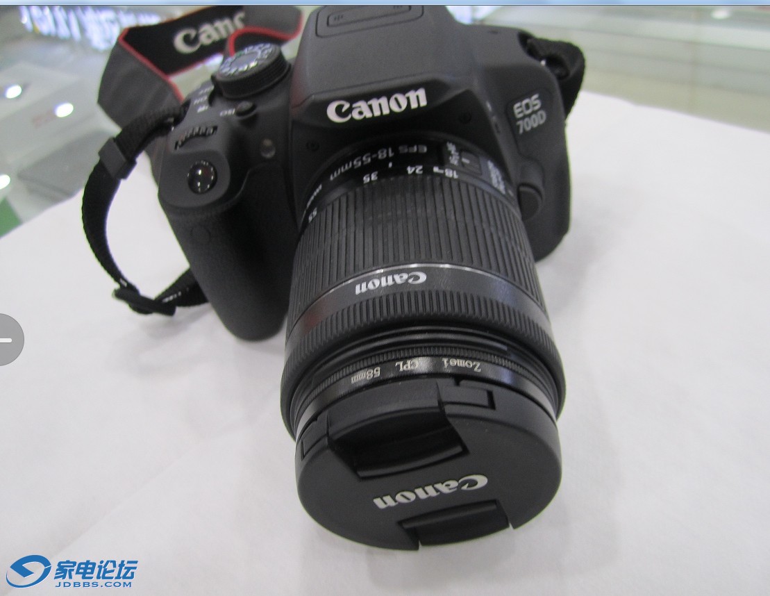 700D-2.jpg