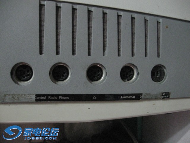 Ƭ 2196.jpg