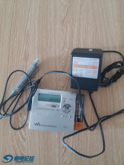 R909