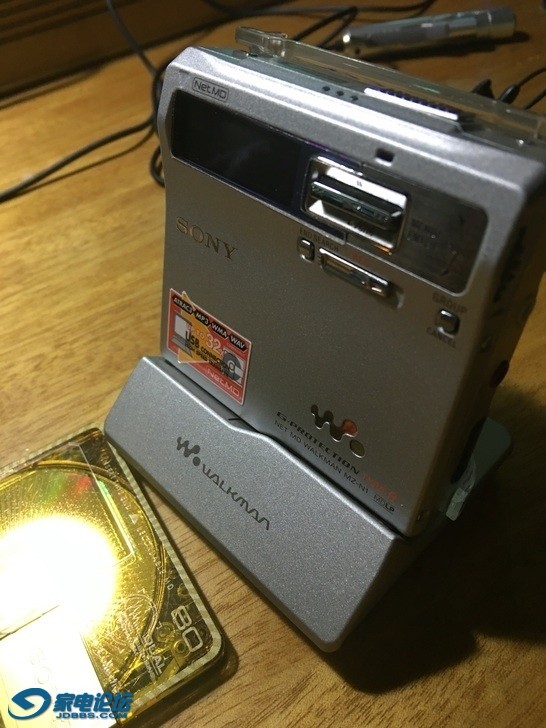 102907hb1hp98m955ut9hm.jpg