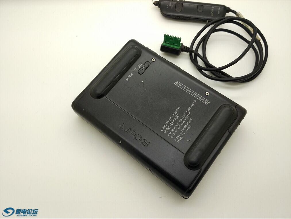 两部参加里约大冒险回来的机器 索尼 dx100 松下 xp7