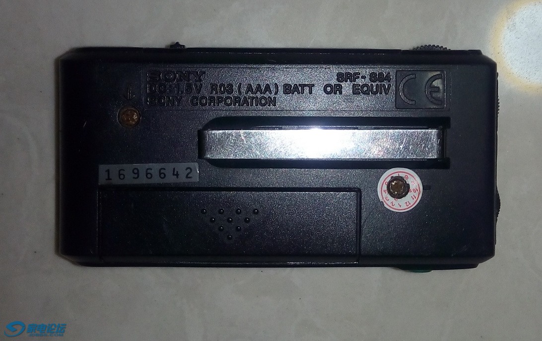 出个索尼s84收音机