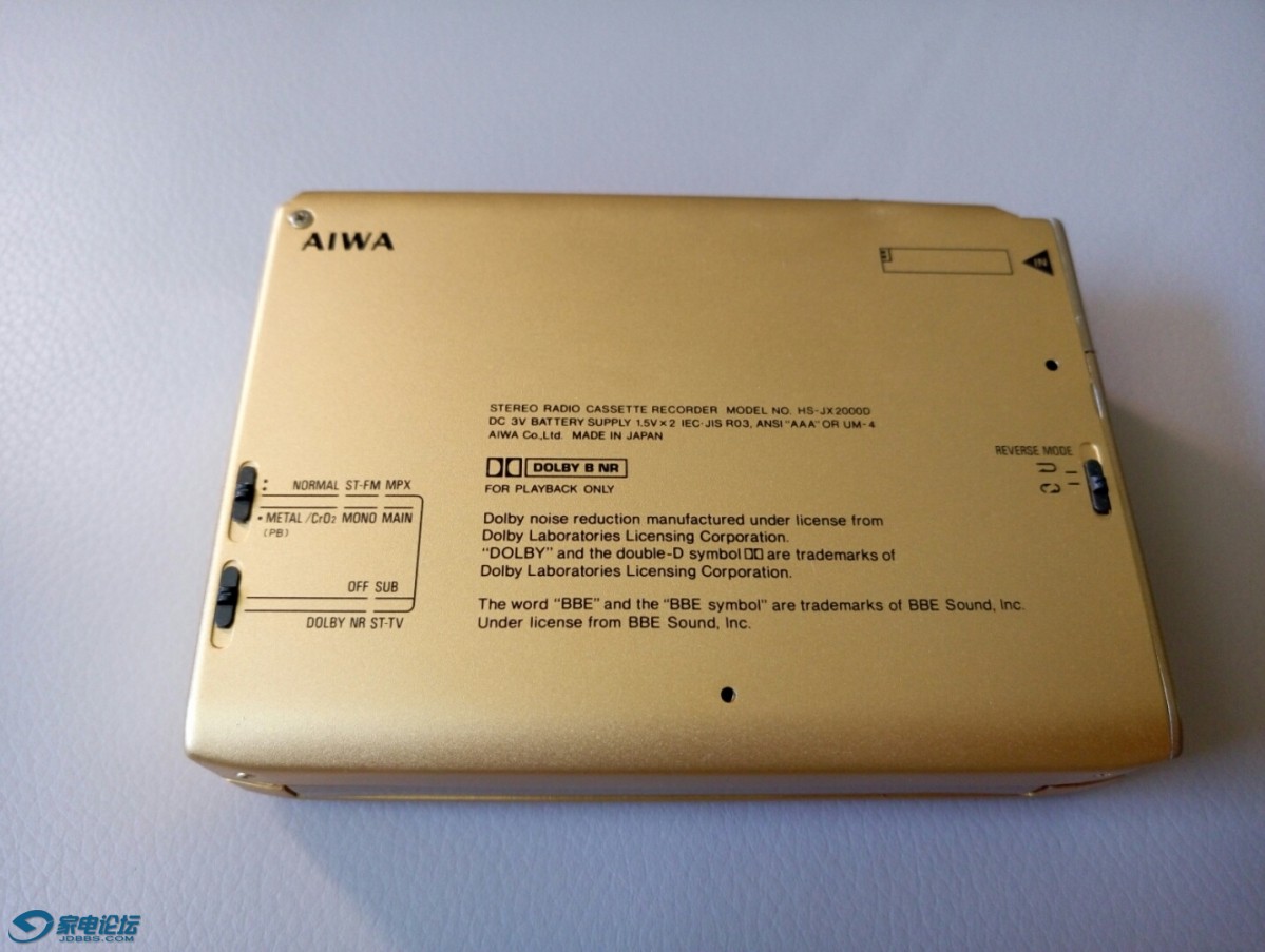 S60827-09223978.jpg
