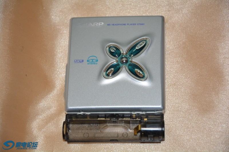 ST880-1.jpg