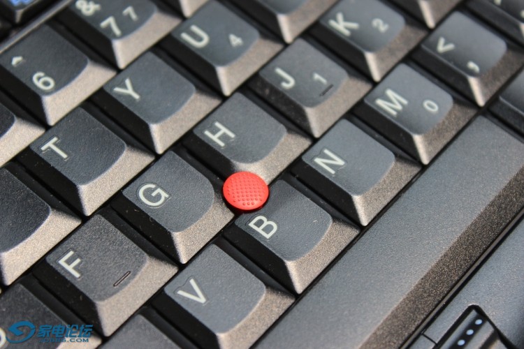 ŵ  X220