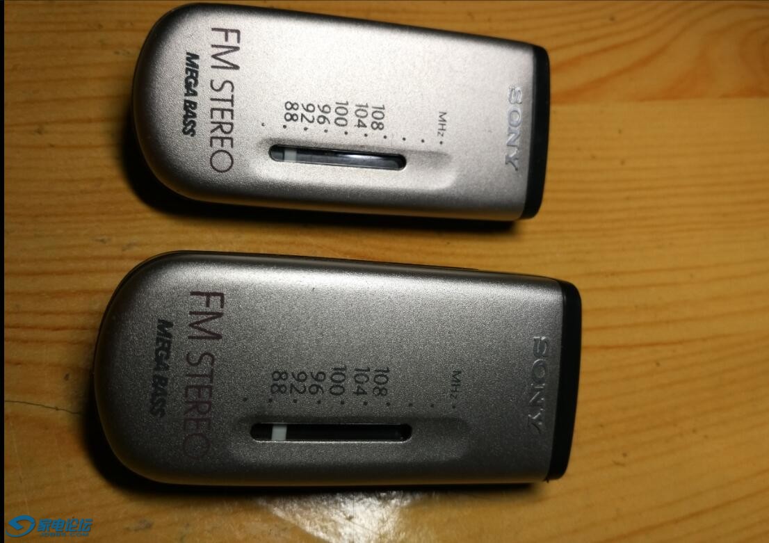 顶级成色索尼s50便携收音机两台