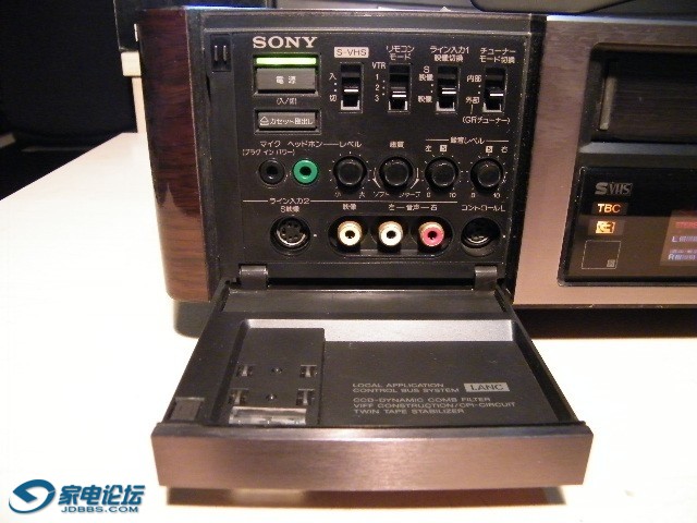 SLV- R7 5.jpg