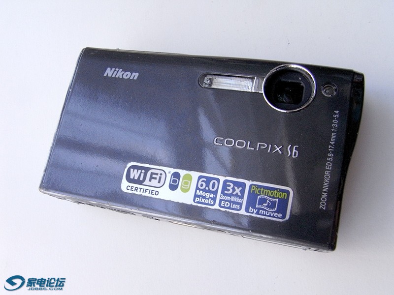 NIKON-S6-2.jpg