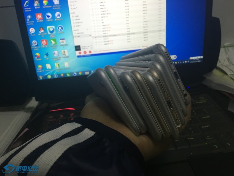 093246x7m3snd3p68x30pn.jpg