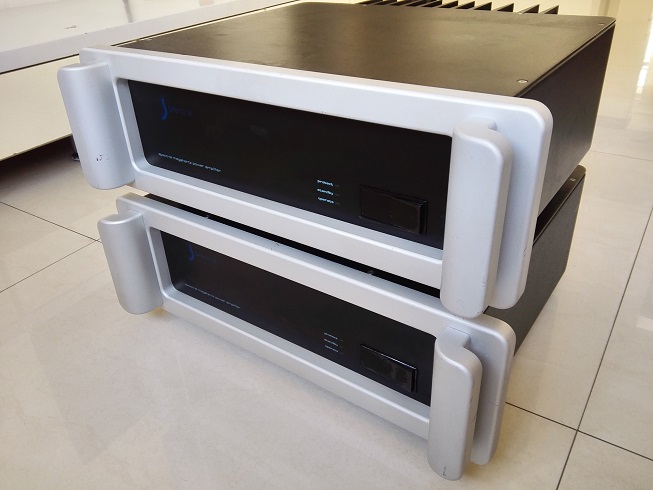 Spectral DMA-360-1.jpg