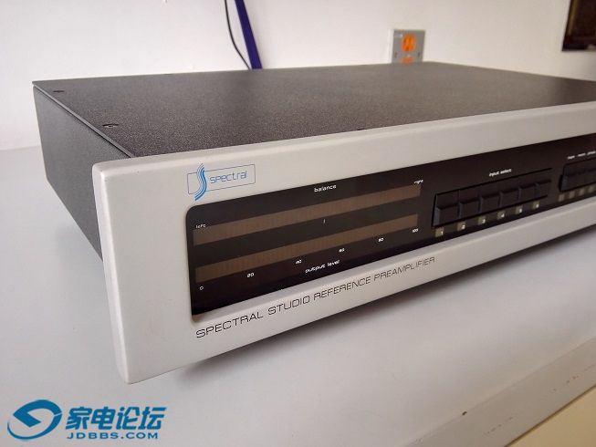 Spectral DMC30S-2.jpg