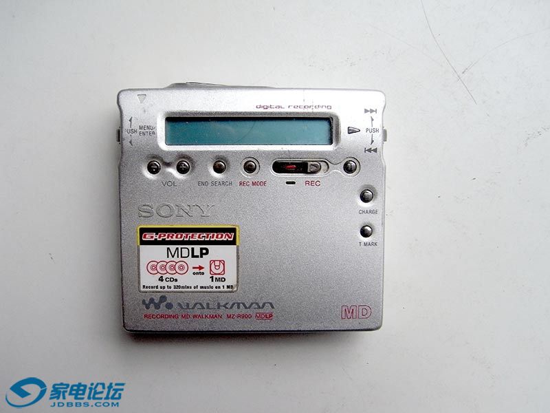 R900-1.jpg