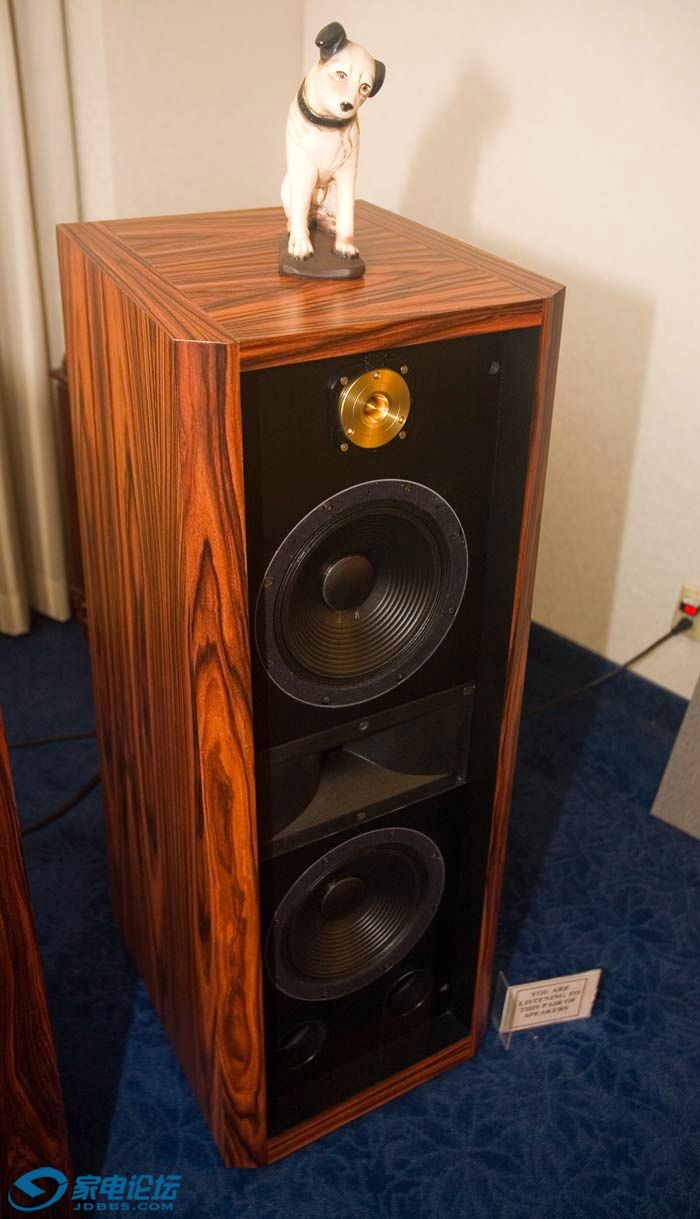 IMG_3850-classic-audio-t-3-speaker-small.jpg