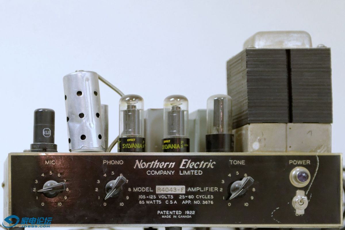 Northern_Electric_Audio_Amplifier.jpg