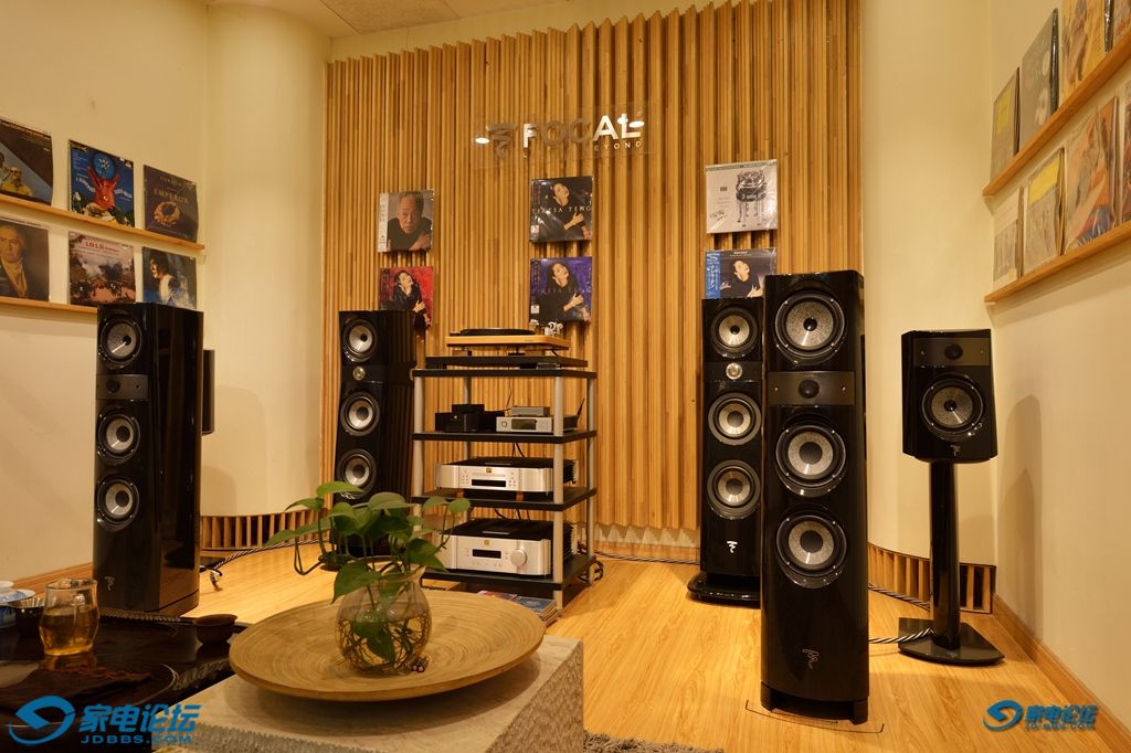 shdl-audio-03.jpg