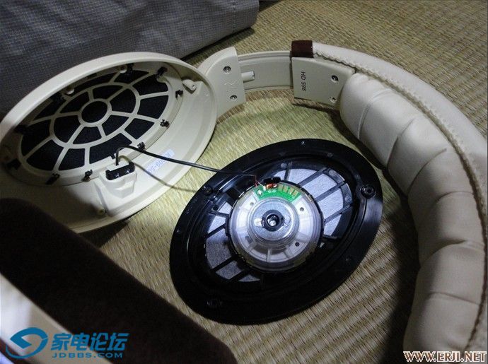 ��������ϵ�ͼ���������ĸ�Բ�ף���·����Ҳ��һ��