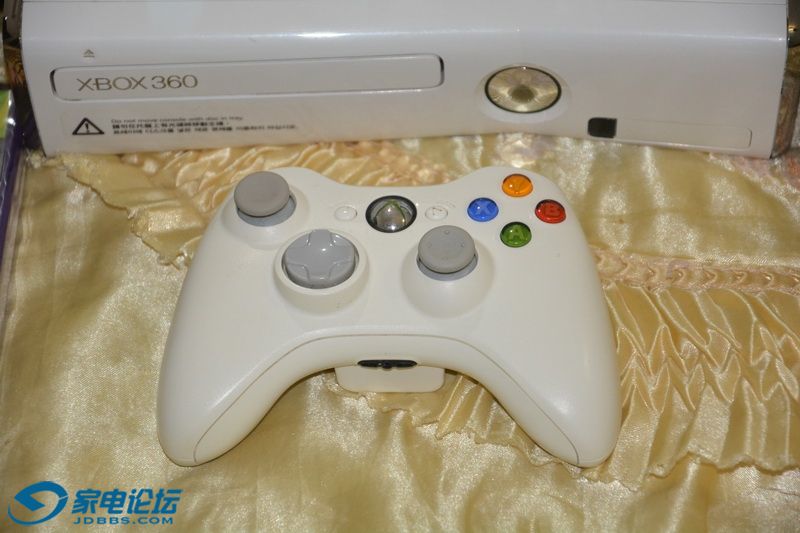 XBOX360 SILM-2.jpg