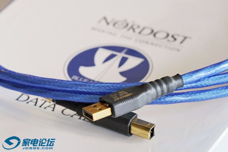 Blue-Heaven-USB_03.jpg