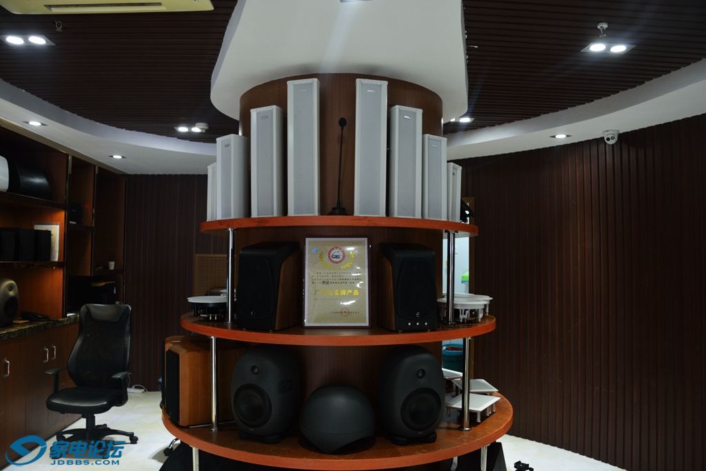 hivi-7100-017.jpg