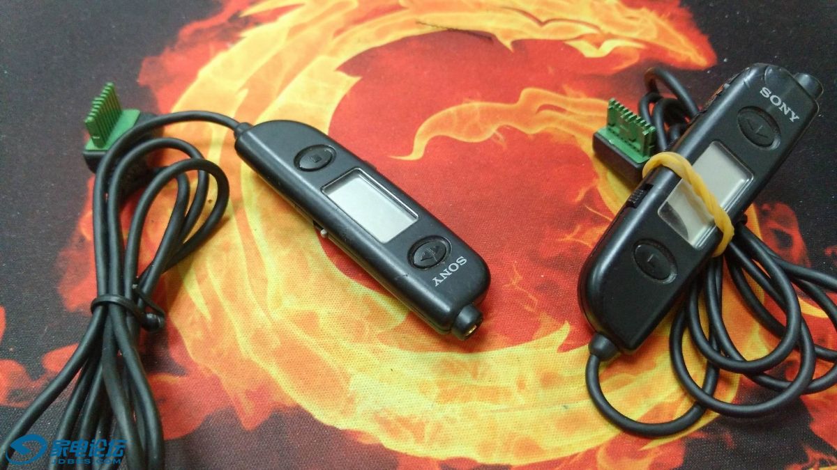 8������Ŵ���E88�߿����������޲⣬��ߵĳ�ɫ�£�50���ұߵ��ƿǣ���ʾ©Һ25��