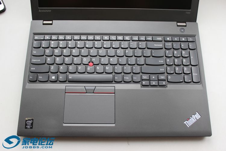 ŵ T550