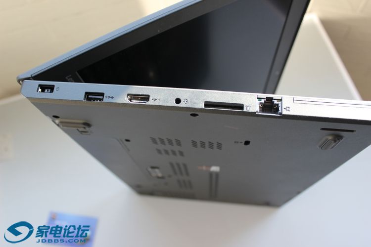 Thinkpad T560 -10.jpg