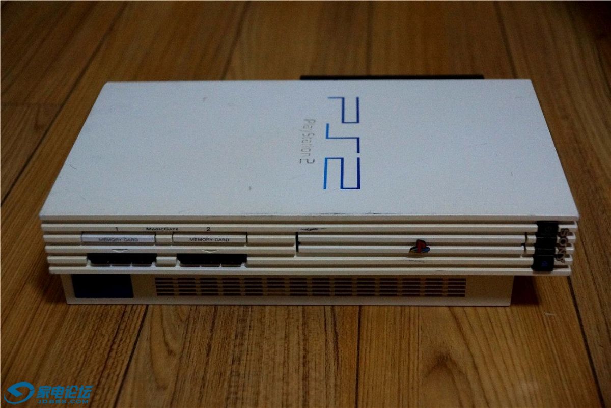 索尼ps2-50005硬盘机=300元德邦运费到付.