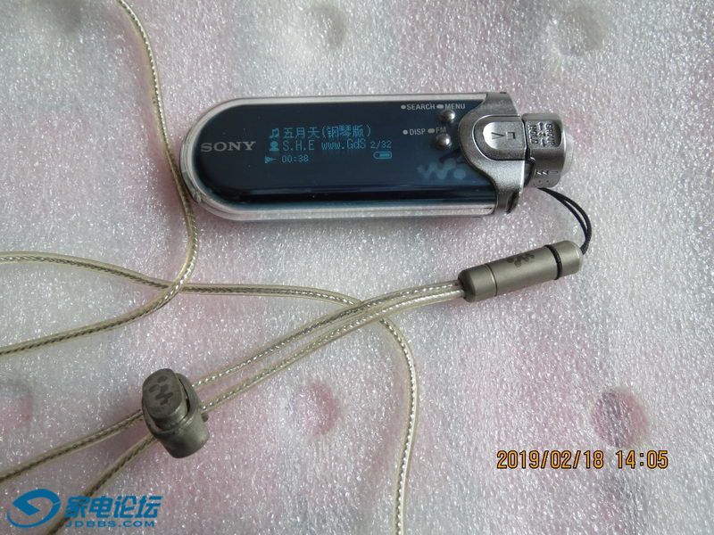 SONY NW-E505 MP3 01_������С.JPG