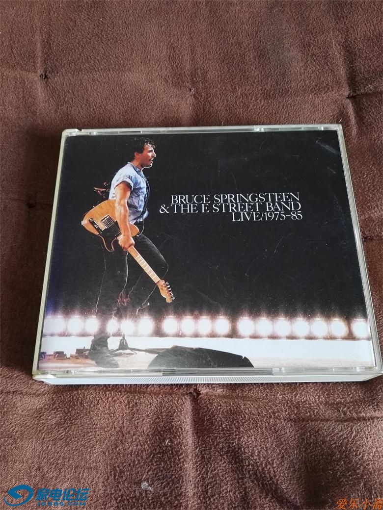 CBS ˹˹͡- Live 1975-85 3CD1.jpg