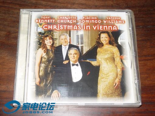 christmas in vienna.JPG