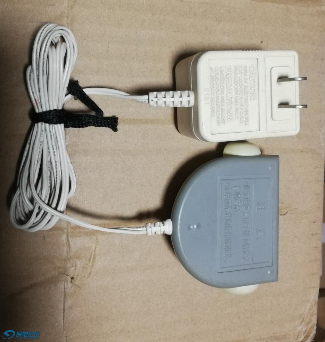 松下條電充電器兩個_≡ 家電交易區 ≡_耳機隨身聽交易區_家電論壇