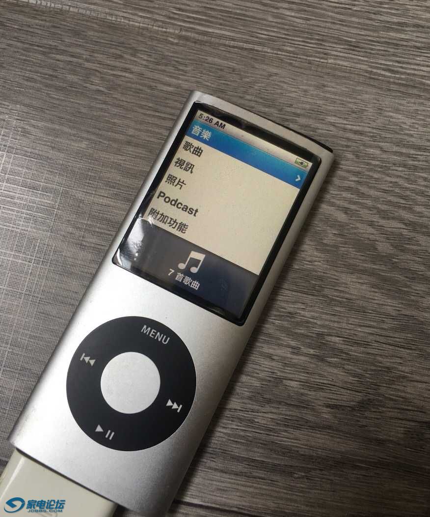 5個ipod mp3屍體 都是電池壞了 打包220