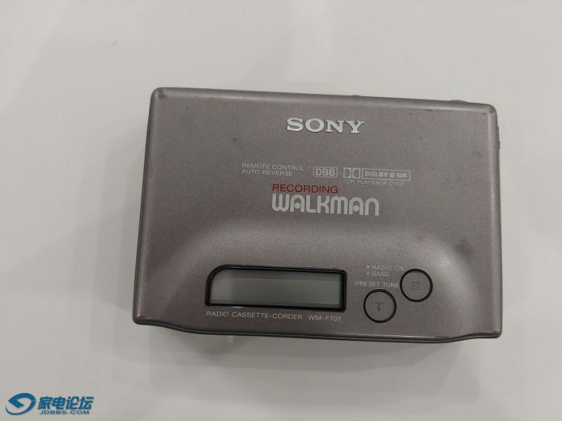 sony WM-F707(1).jpg
