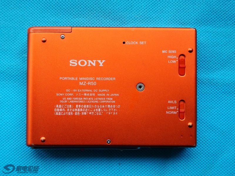 R50-3.jpg