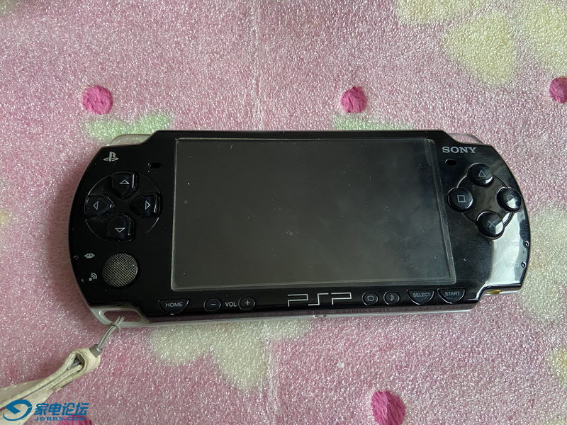 PSP2000Ϸ 01_С.JPG